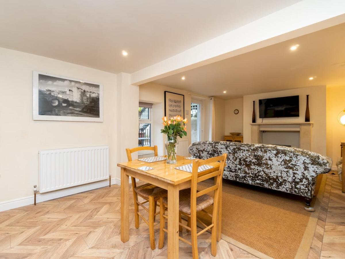 Pass The Keys Lovely 1 Bed Apartment With Free Parking Bath Zewnętrze zdjęcie
