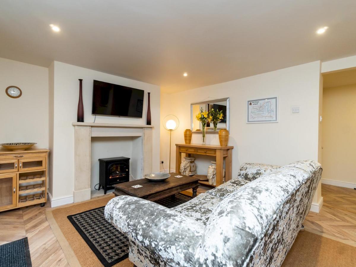 Pass The Keys Lovely 1 Bed Apartment With Free Parking Bath Zewnętrze zdjęcie